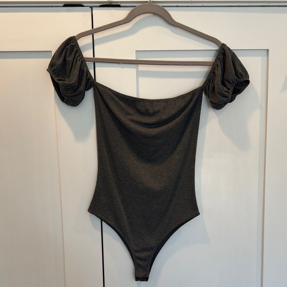 Off-Shoulder Bodysuit in Dark Gray